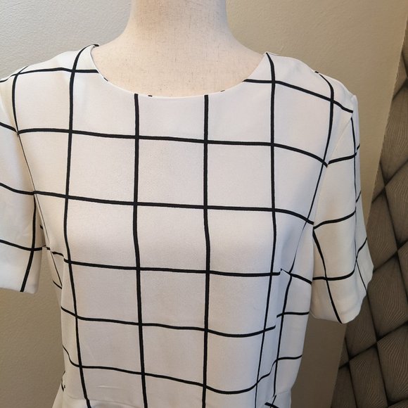 Banana Republic Factory Blouse - Picture 2 of 7